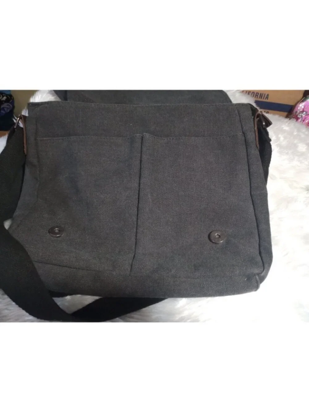 Naruto Canvas Messenger Bag Excellent Used Great Condition